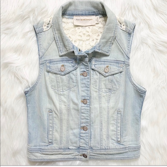 SOLD-Anthropologie Lace Sleeveless Jean Jacket - Picture 2 of 8